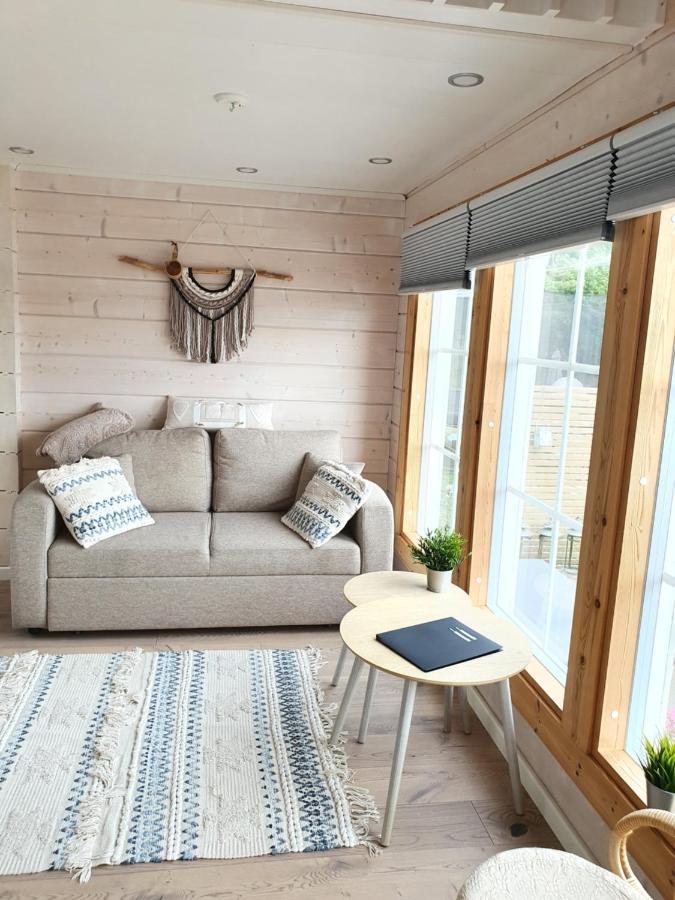 Stunning Log Cabin 45M2 On The Shore Of Kallavesi. クオピオ エクステリア 写真
